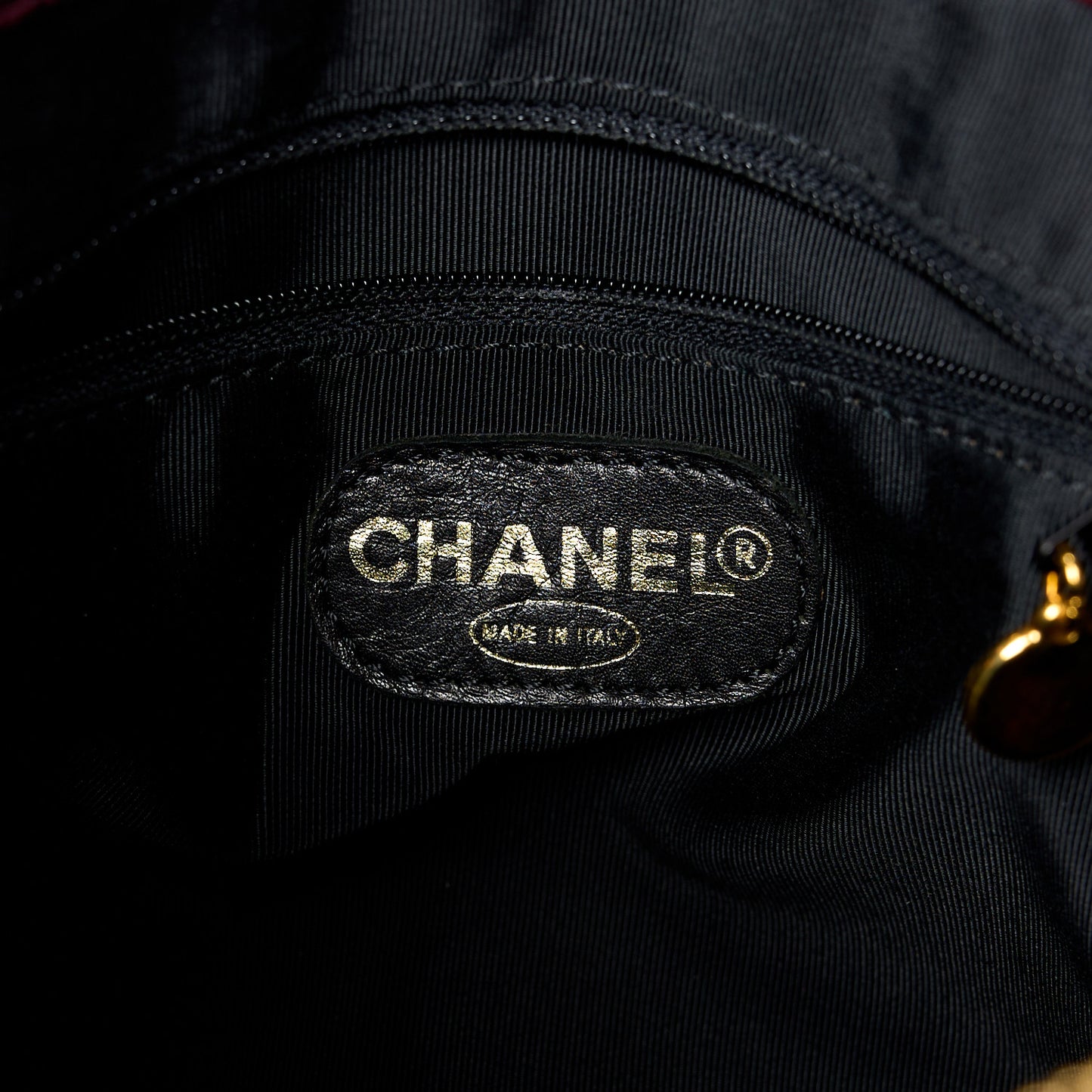 Caviar Shoulder Bag Bordeaux
