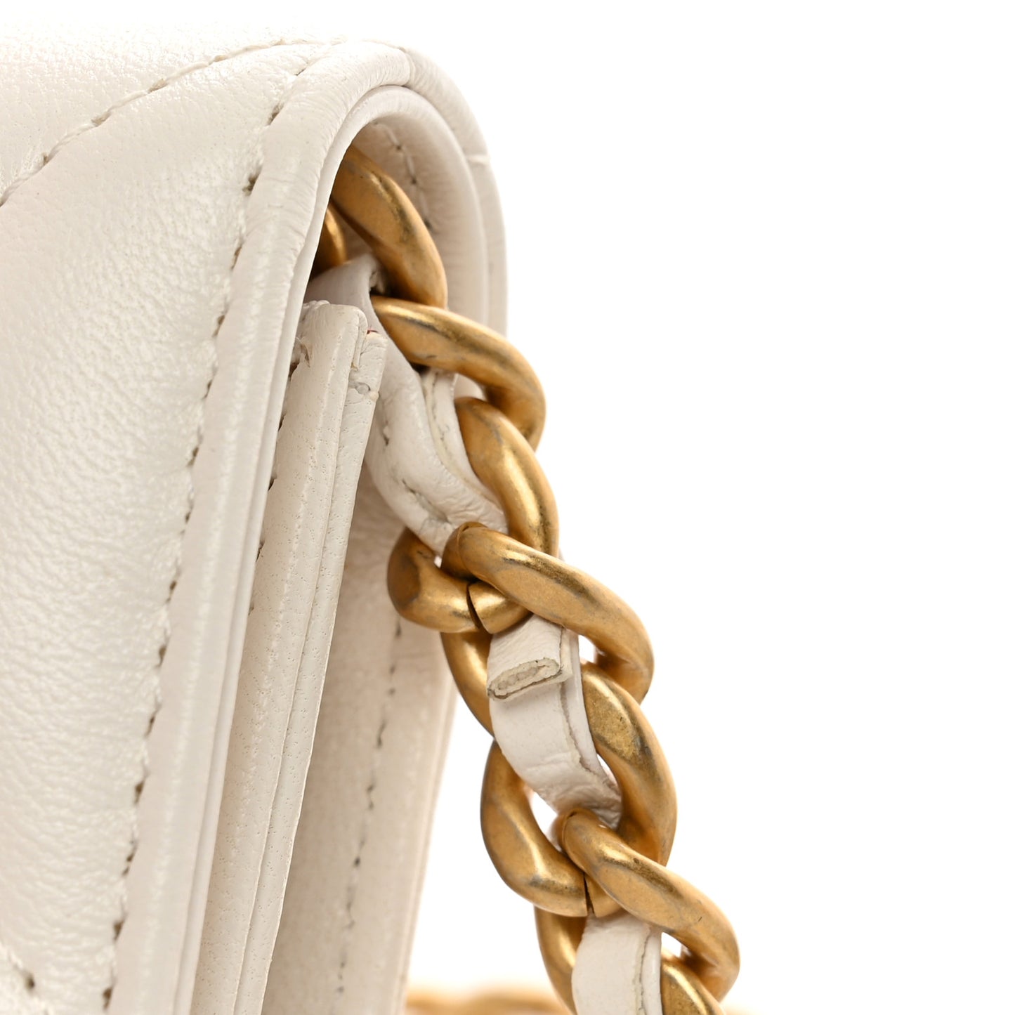 Lambskin Quilted Chanel 19 Flap Coin Purse With Chain White