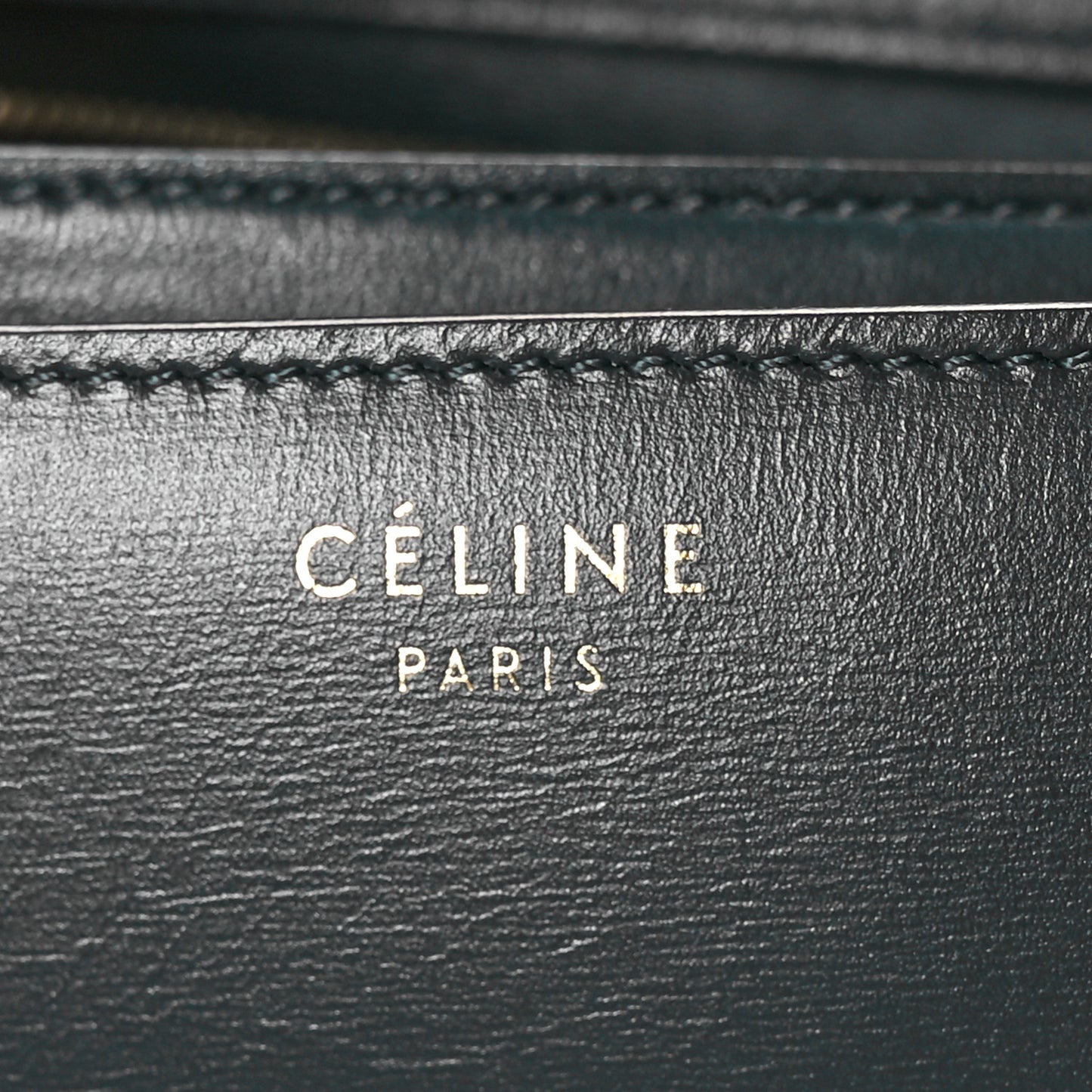 Box Calfskin Medium Classic Box Flap Bag Amazone