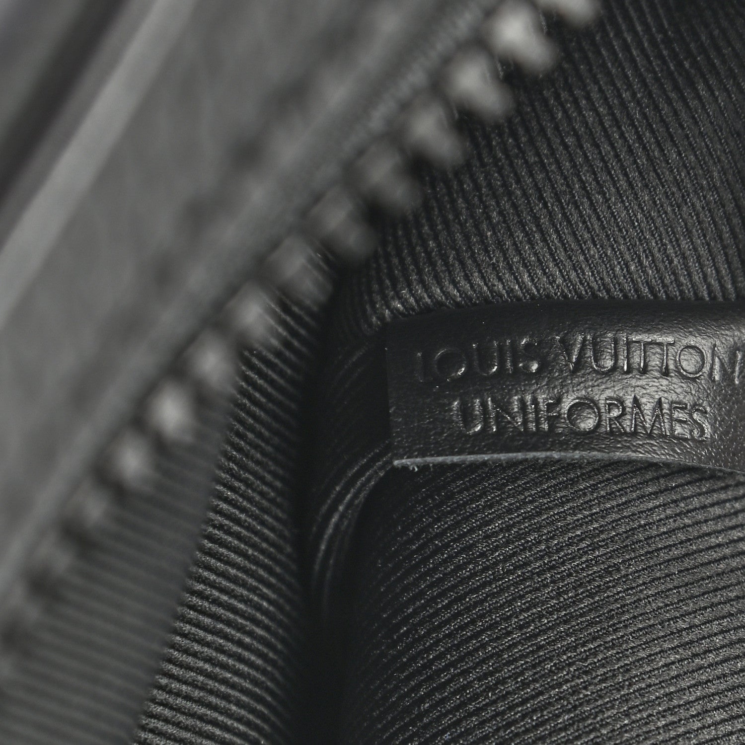 Louis Vuitton Taurillon Monogram Uniformes Solar Ray Soft Pochette Volga Belt Bag Black 6 of 8