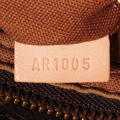 Louis Vuitton Monogram Trotteur 7 of 7