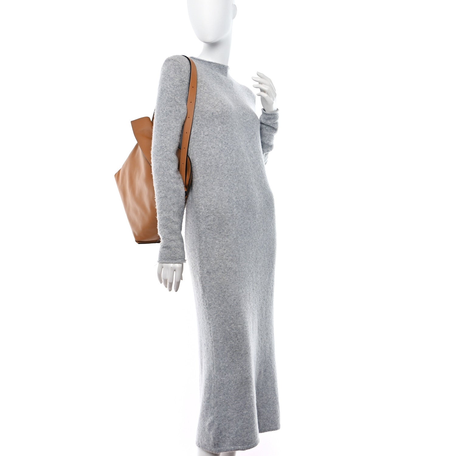 Loewe Calfskin Large Flamenco Knot Bag Warm Desert 2 of 9