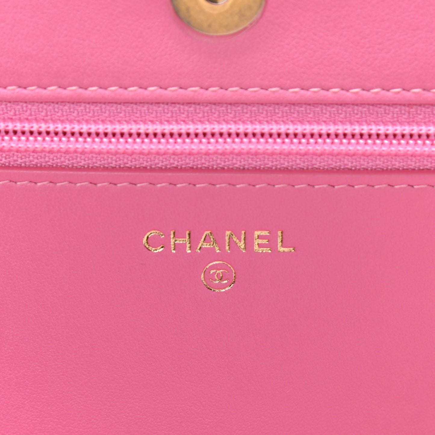 Caviar Quilted Boy Wallet On Chain WOC Pink