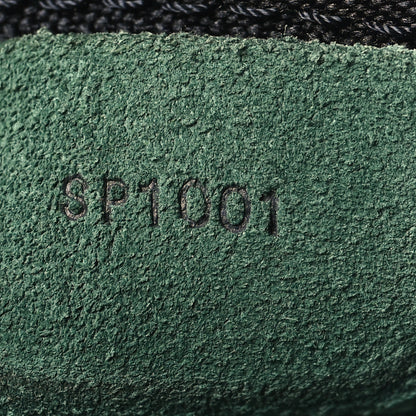 Louis Vuitton Taiga Kendall PM Epicea 6 of 13