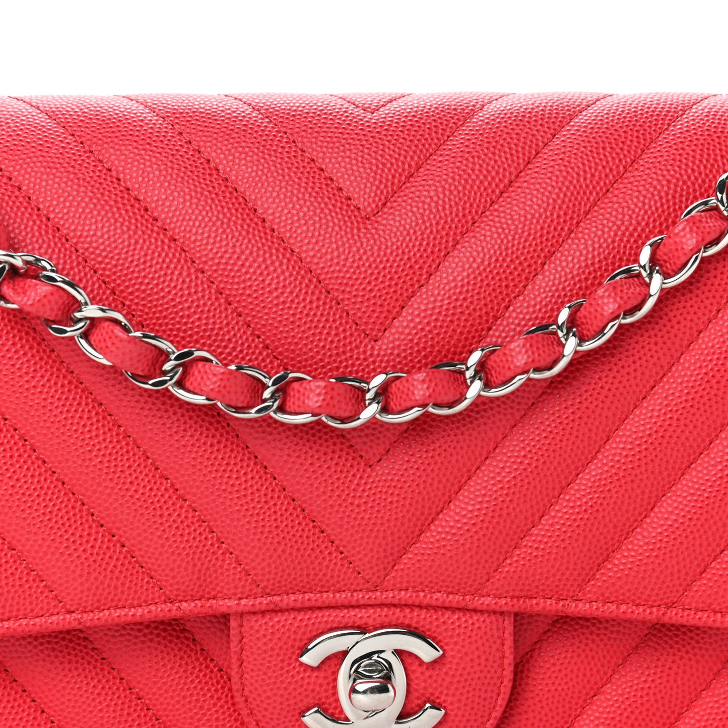 Caviar Chevron Quilted Medium Double Flap Red