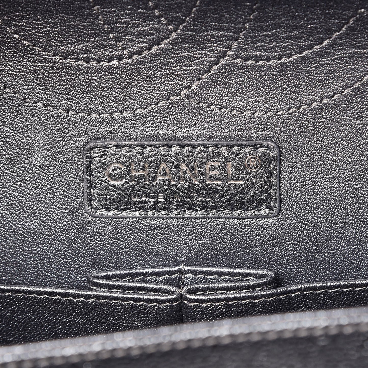 Pearly Caviar Quilted Jumbo Double Flap Grey