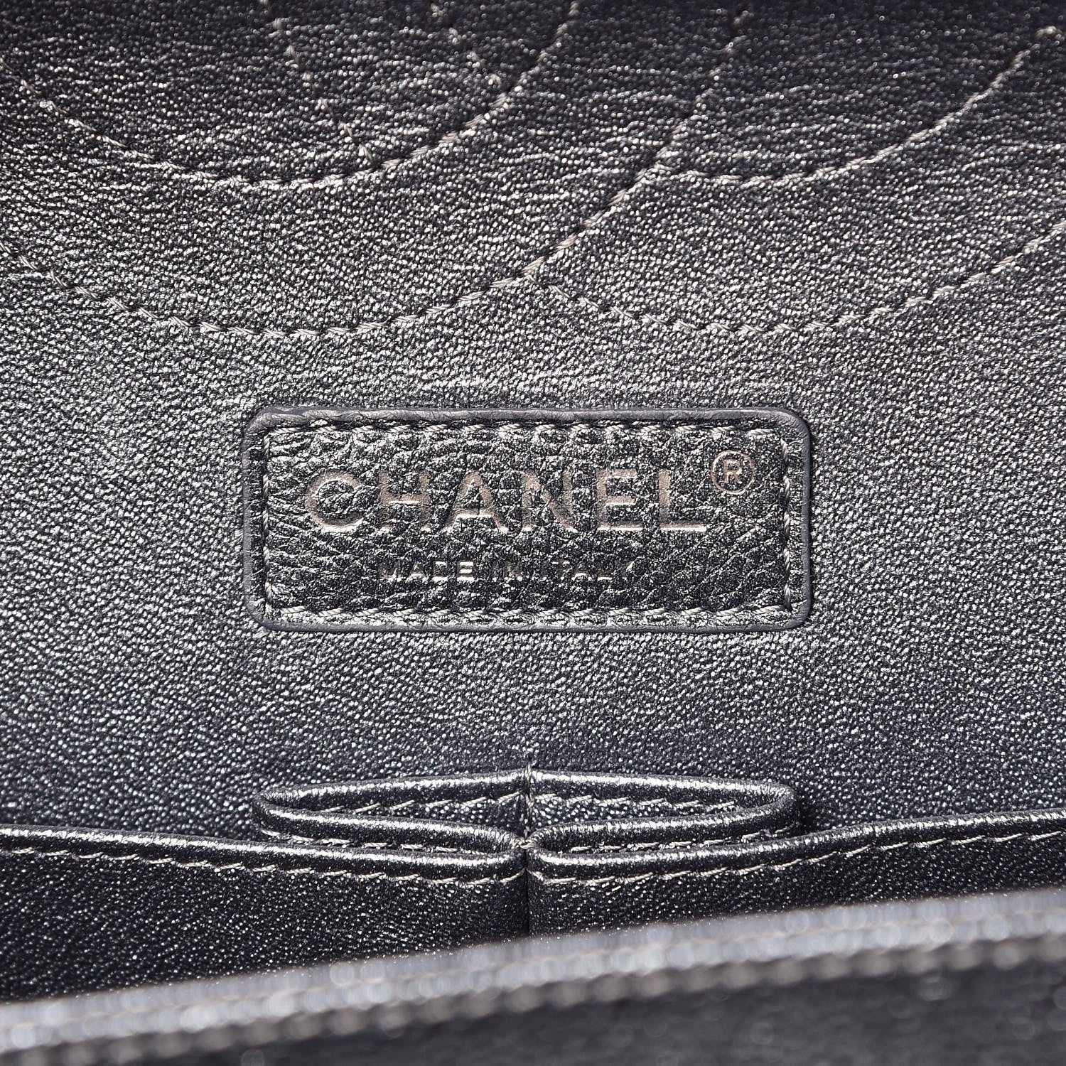Chanel Pearly Caviar Quilted Jumbo Double Flap Grey 6 of 9