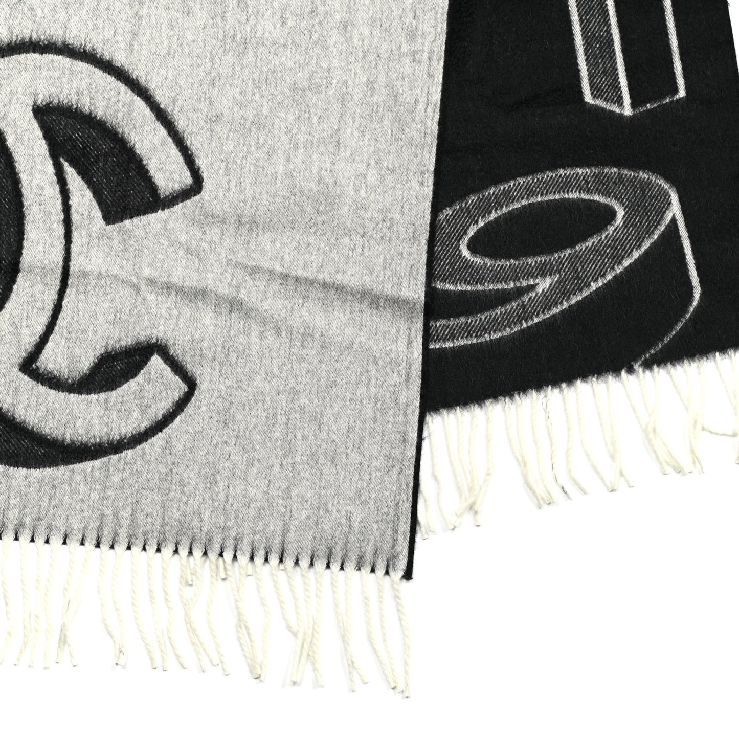 CC Fringe Stole Black White