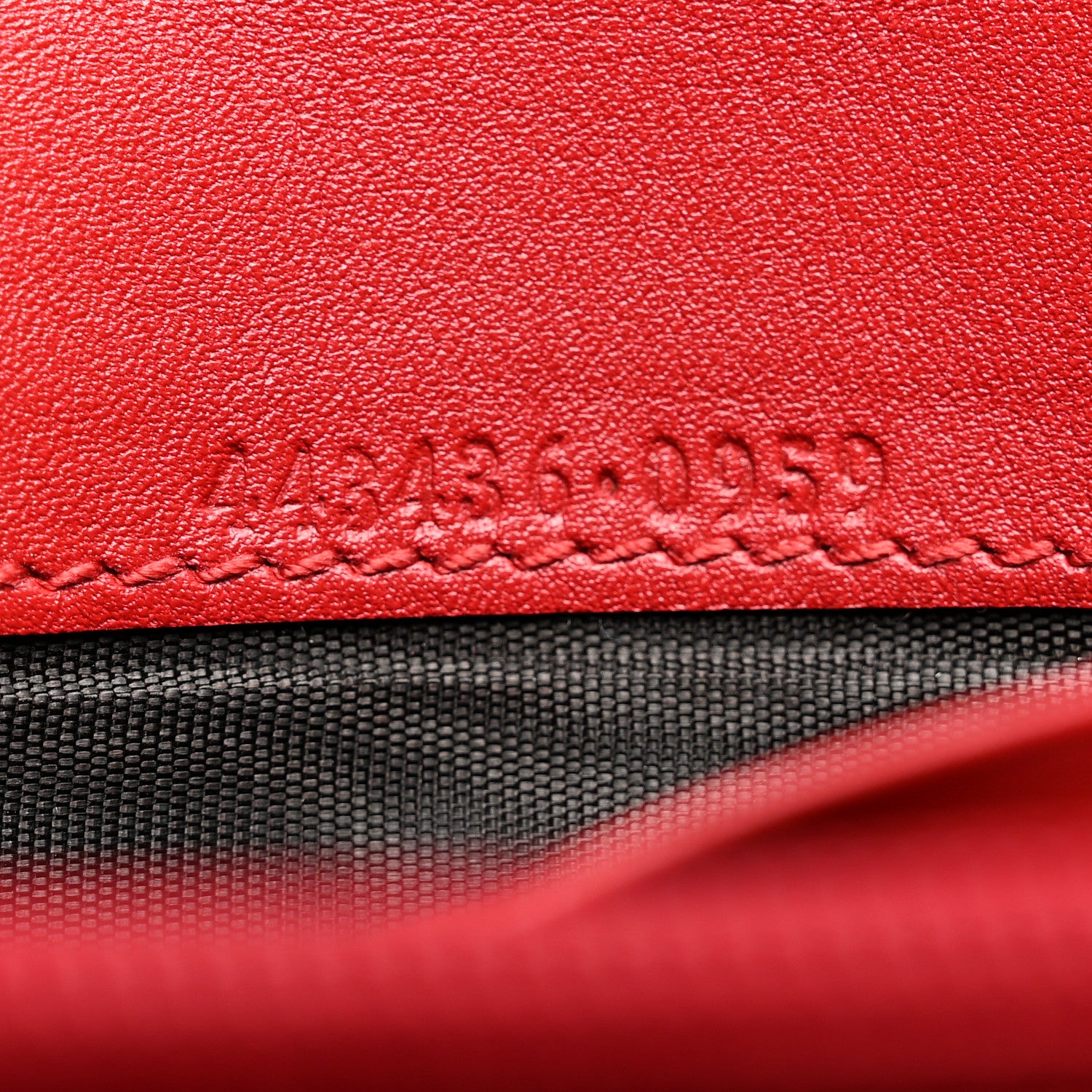 Gucci Calfskin Matelasse GG Marmont Continental Wallet Hibiscus Red 7 of 12