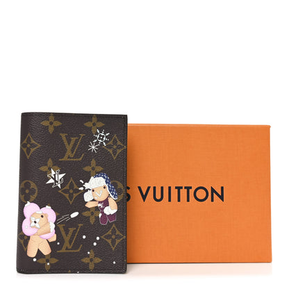 Louis Vuitton Monogram 2025 Christmas Animation Passport Cover Azur Frost 7 of 7