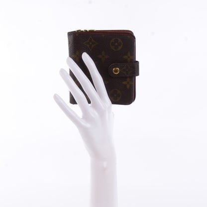 Louis Vuitton Monogram Compact Zipped Wallet 2 of 7