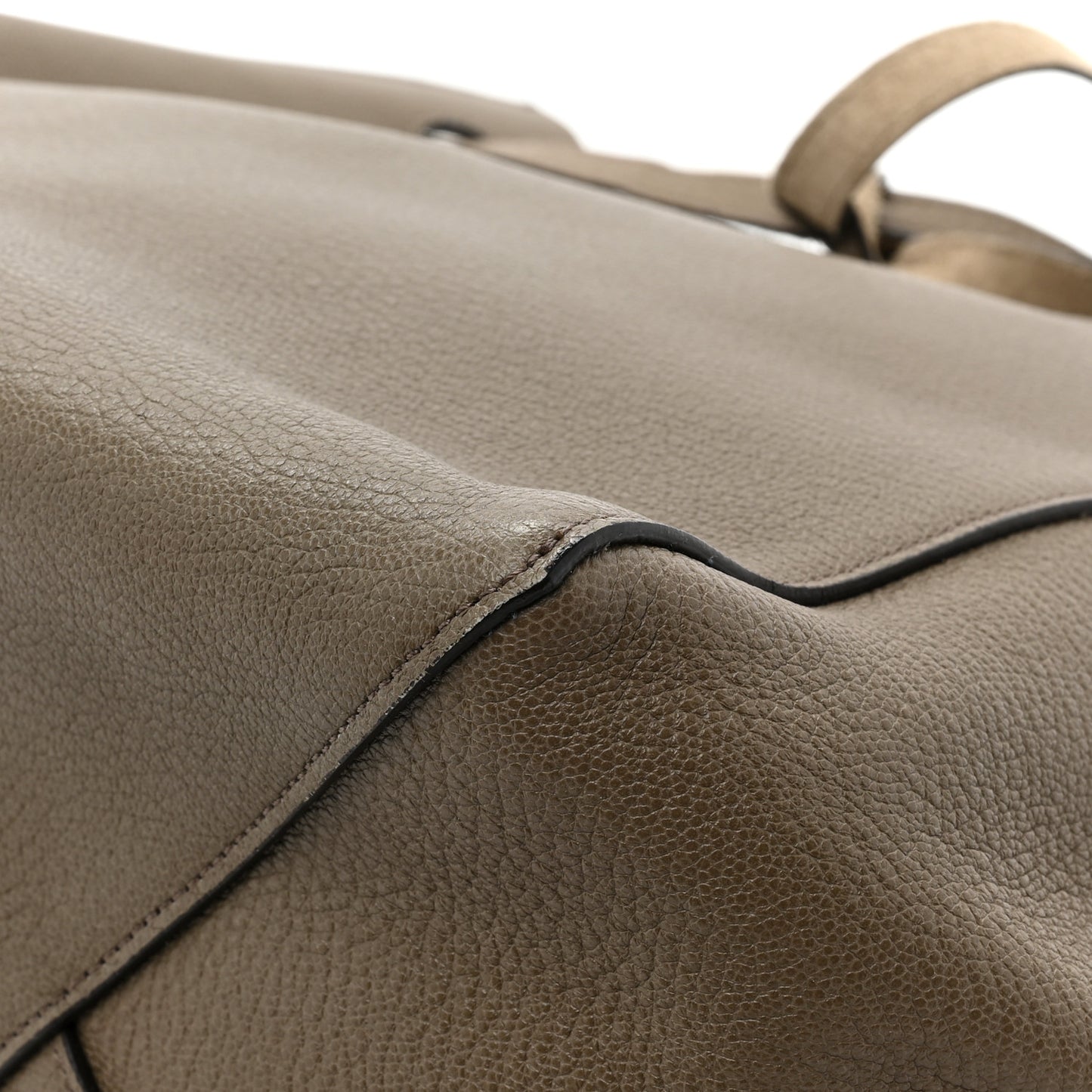Soft Grained Calfskin Medium Belt Cabas Phantom Taupe