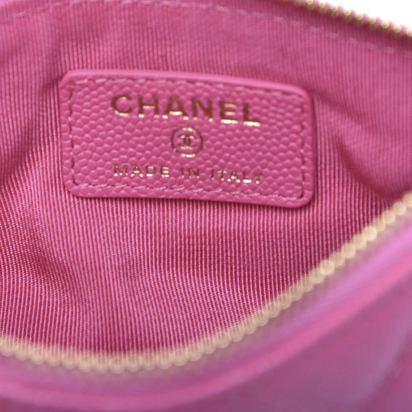 Caviar Quilted Small Cosmetic Case Pink