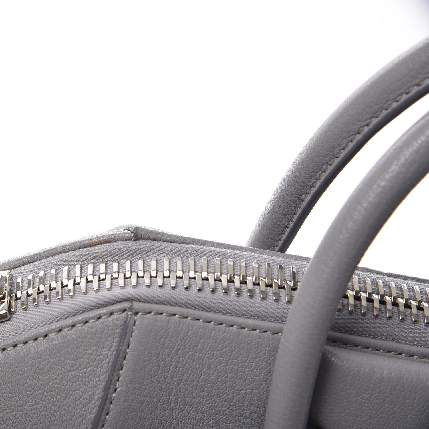 Givenchy Sugar Goatskin Small Antigona Pearl Grey 13 of 13
