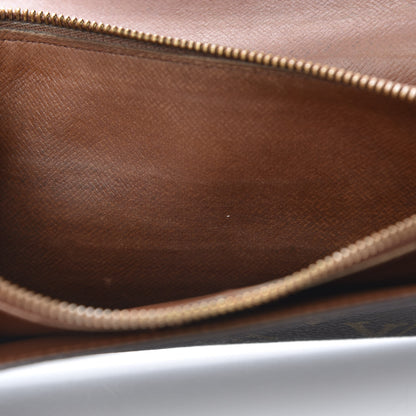Louis Vuitton Monogram Sarah Wallet 8 of 20