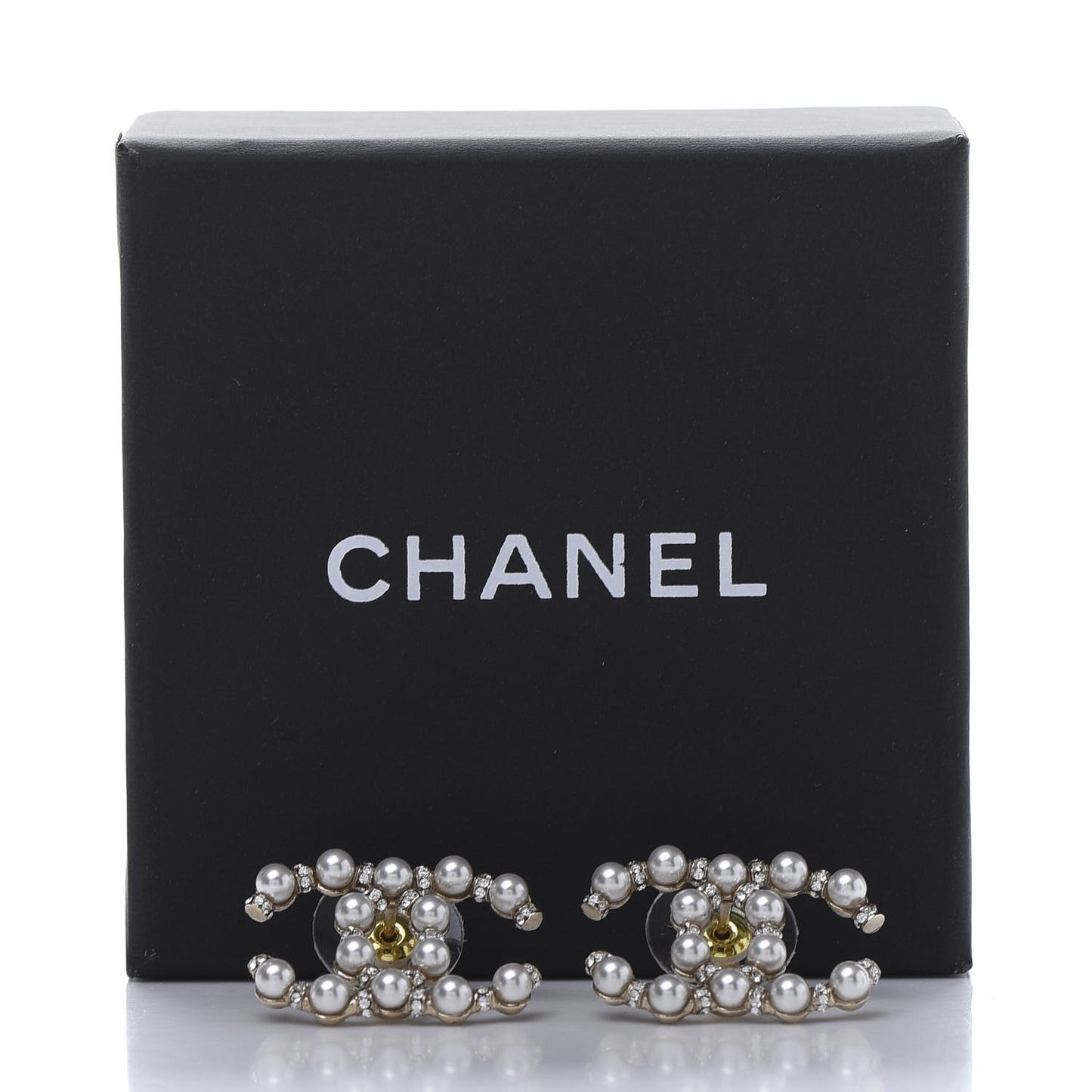 Pearl Crystal Nefertiti CC Earrings Gold