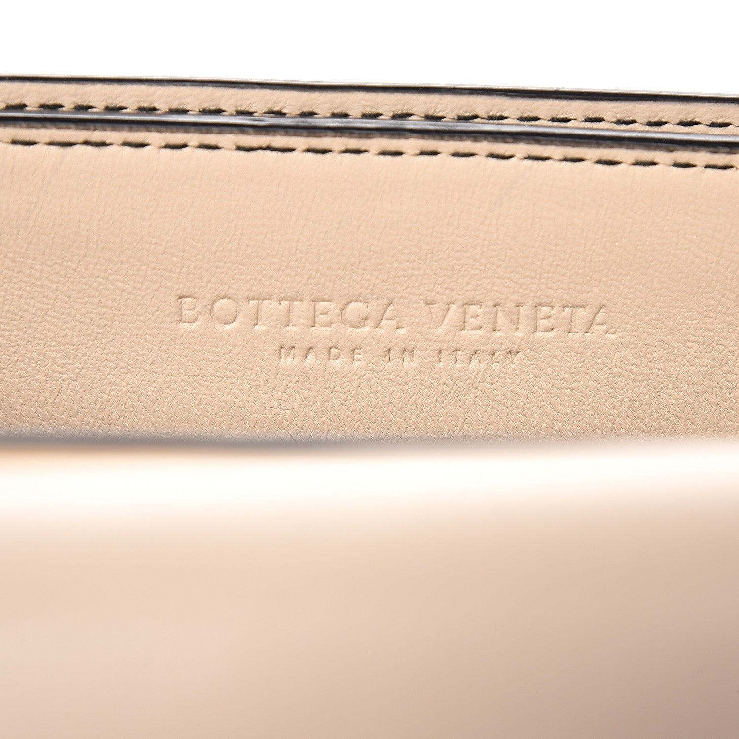 Bottega Veneta Nappa Intrecciato Small Messenger Cameo 6 of 10