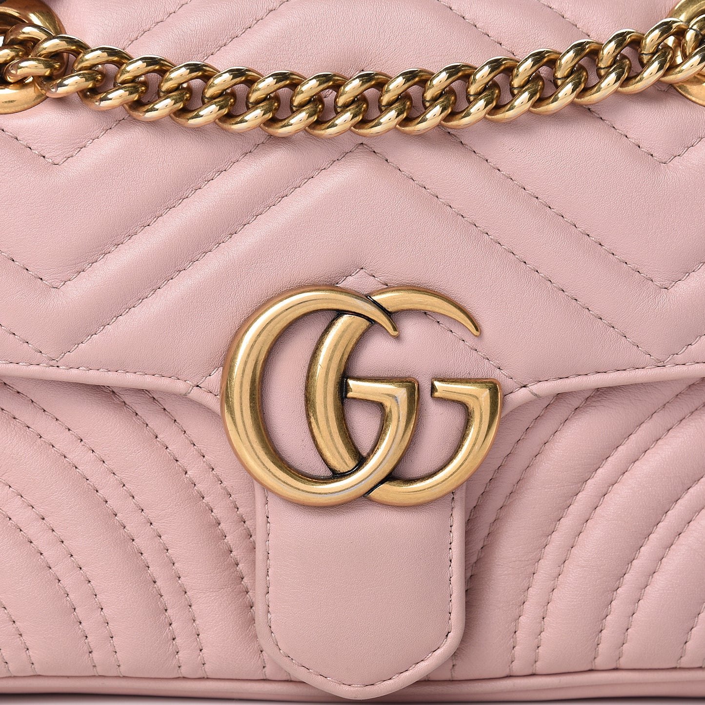 Calfskin Matelasse Mini GG Marmont Shoulder Bag Perfect Pink