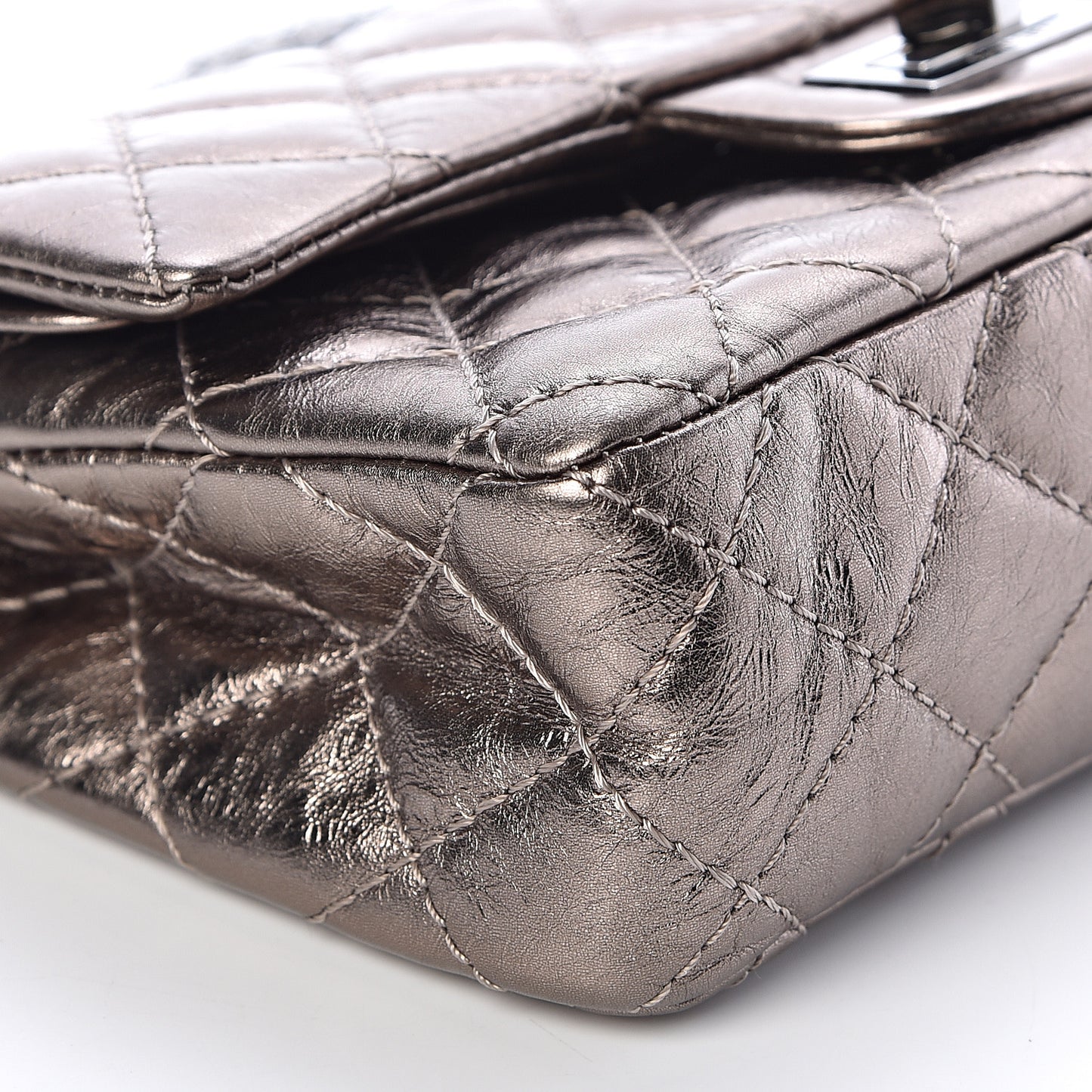 Metallic Aged Calfskin 2.55 Reissue 224 Flap Pewter
