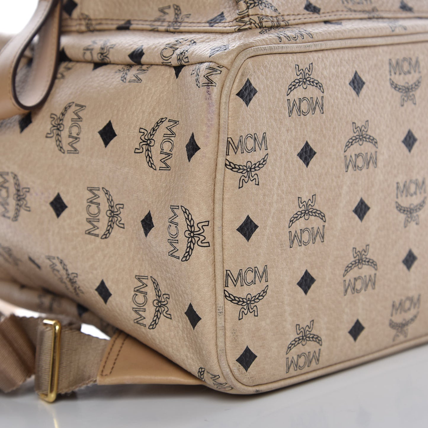 Visetos Medium Studded Stark Backpack Beige