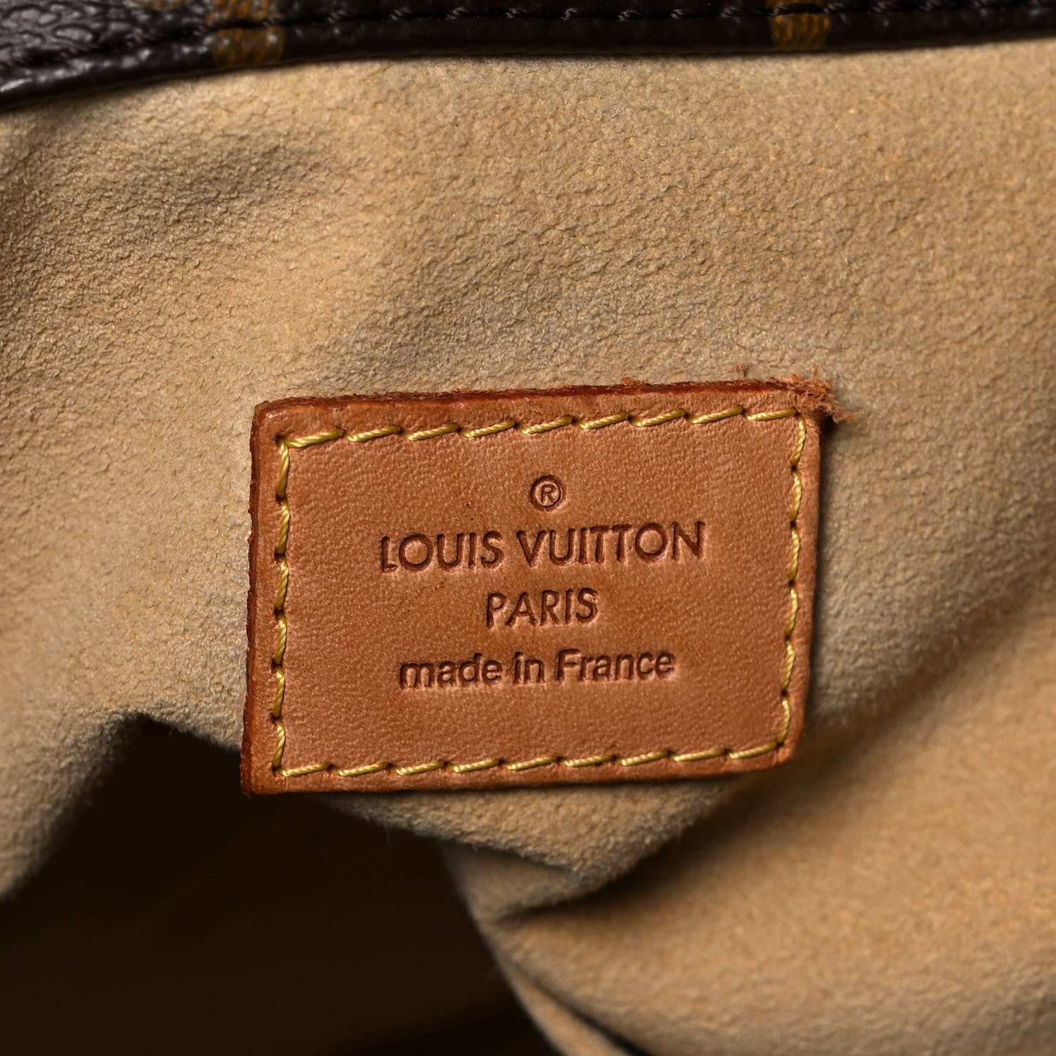 Louis Vuitton Monogram Artsy MM 5 of 10