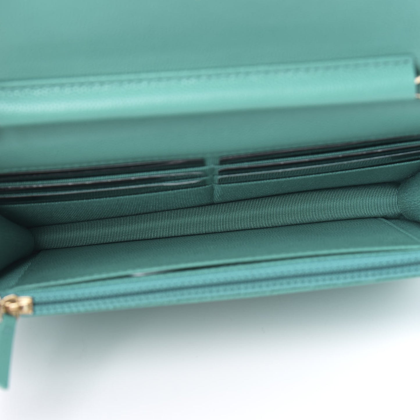 Caviar Quilted Wallet On Chain WOC Turquoise