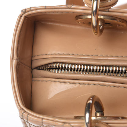 Christian Dior Patent Cannage Medium Lady Dior Beige 21 of 22