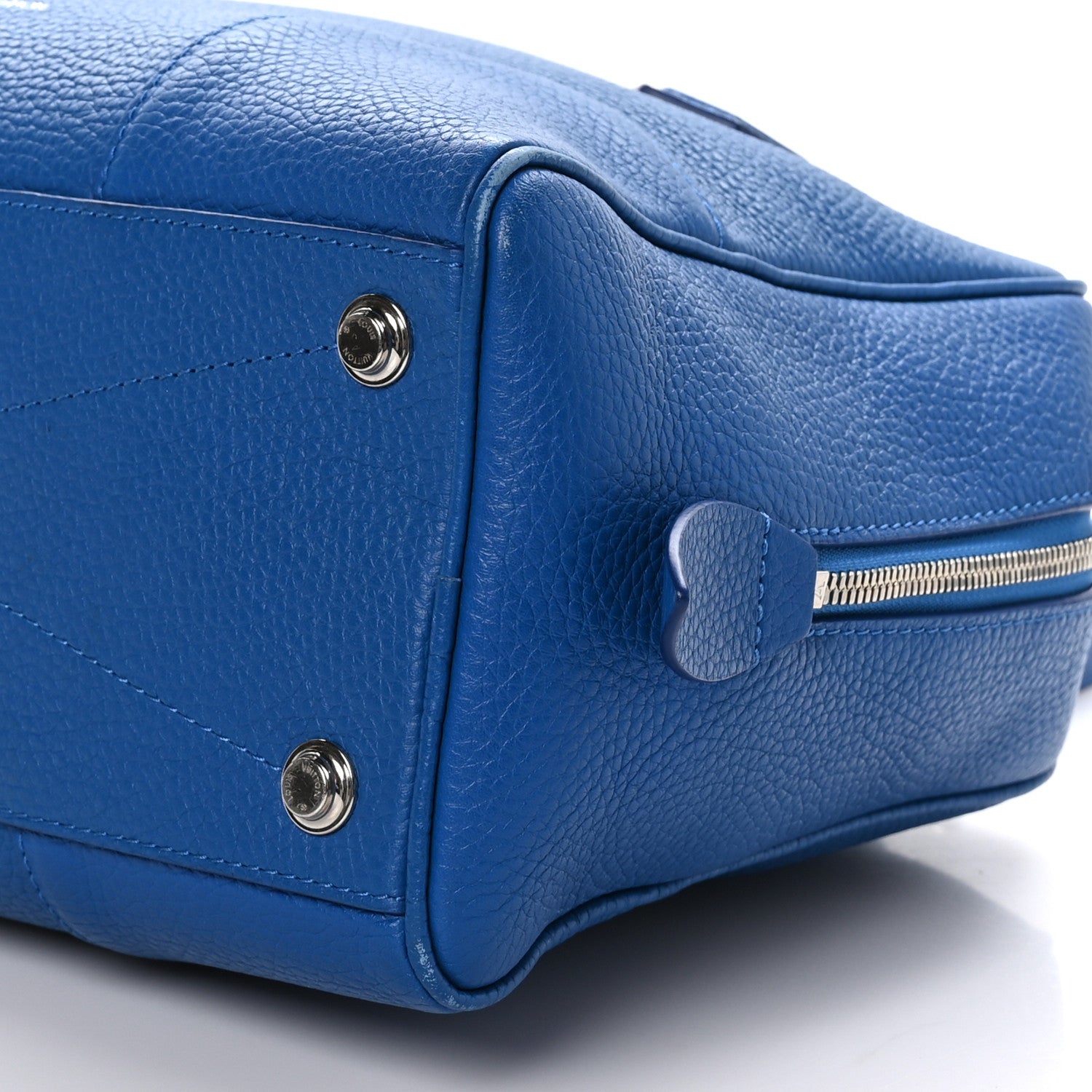 Louis Vuitton Taurillon Dora Ultra Soft MM Blue Royal 6 of 7
