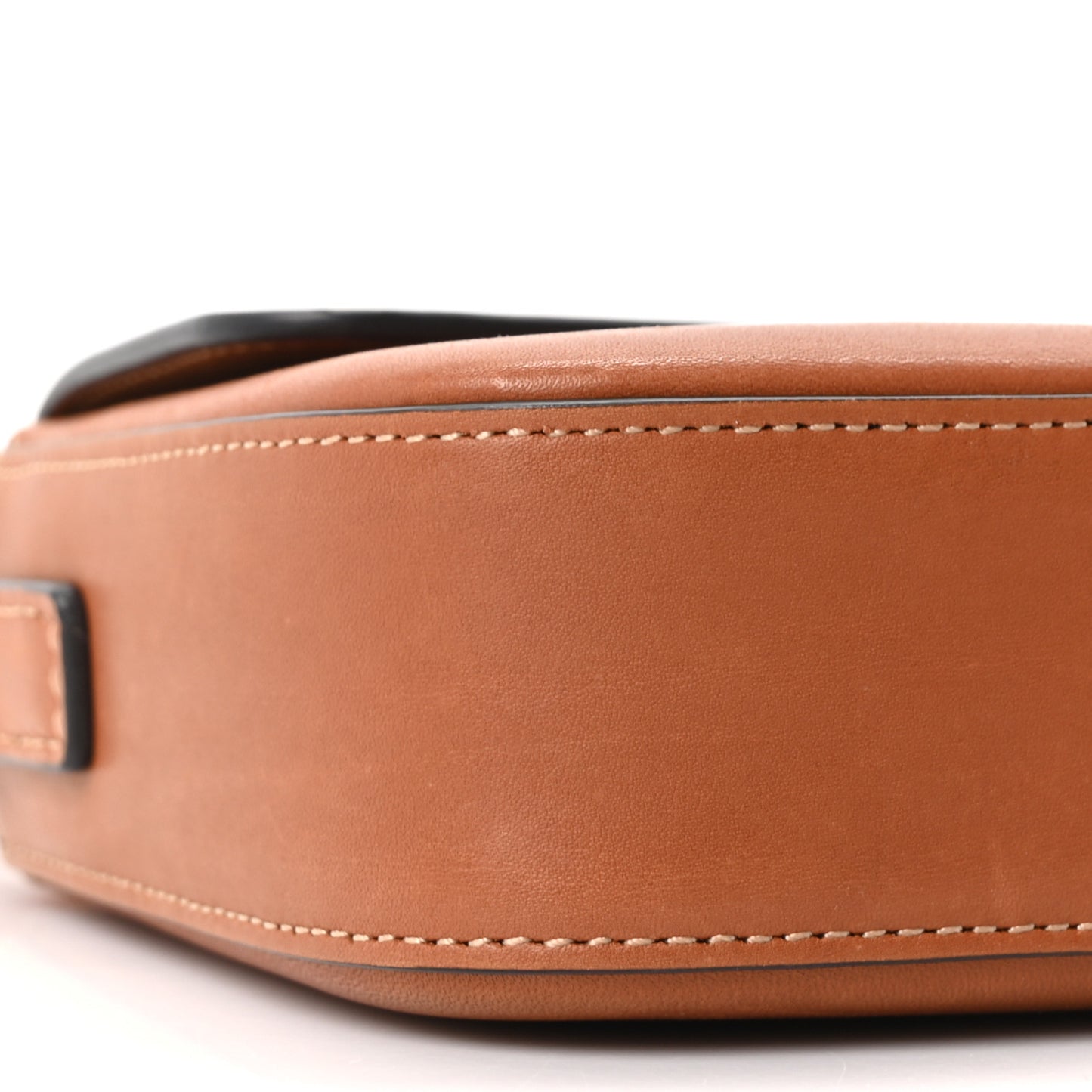 Natural Calfskin Triomphe Shoulder Bag Tan