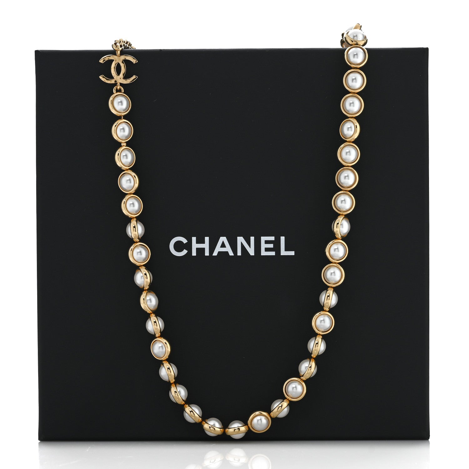 Chanel Pearl CC Necklace Gold 5 of 5