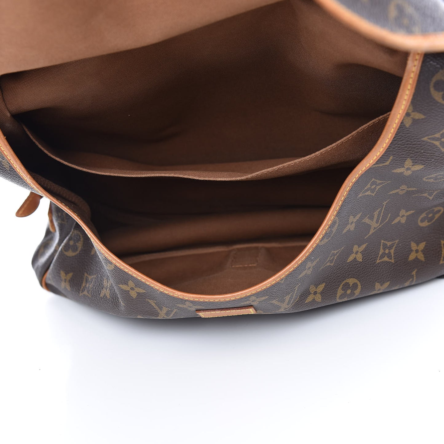 Monogram Saumur 35