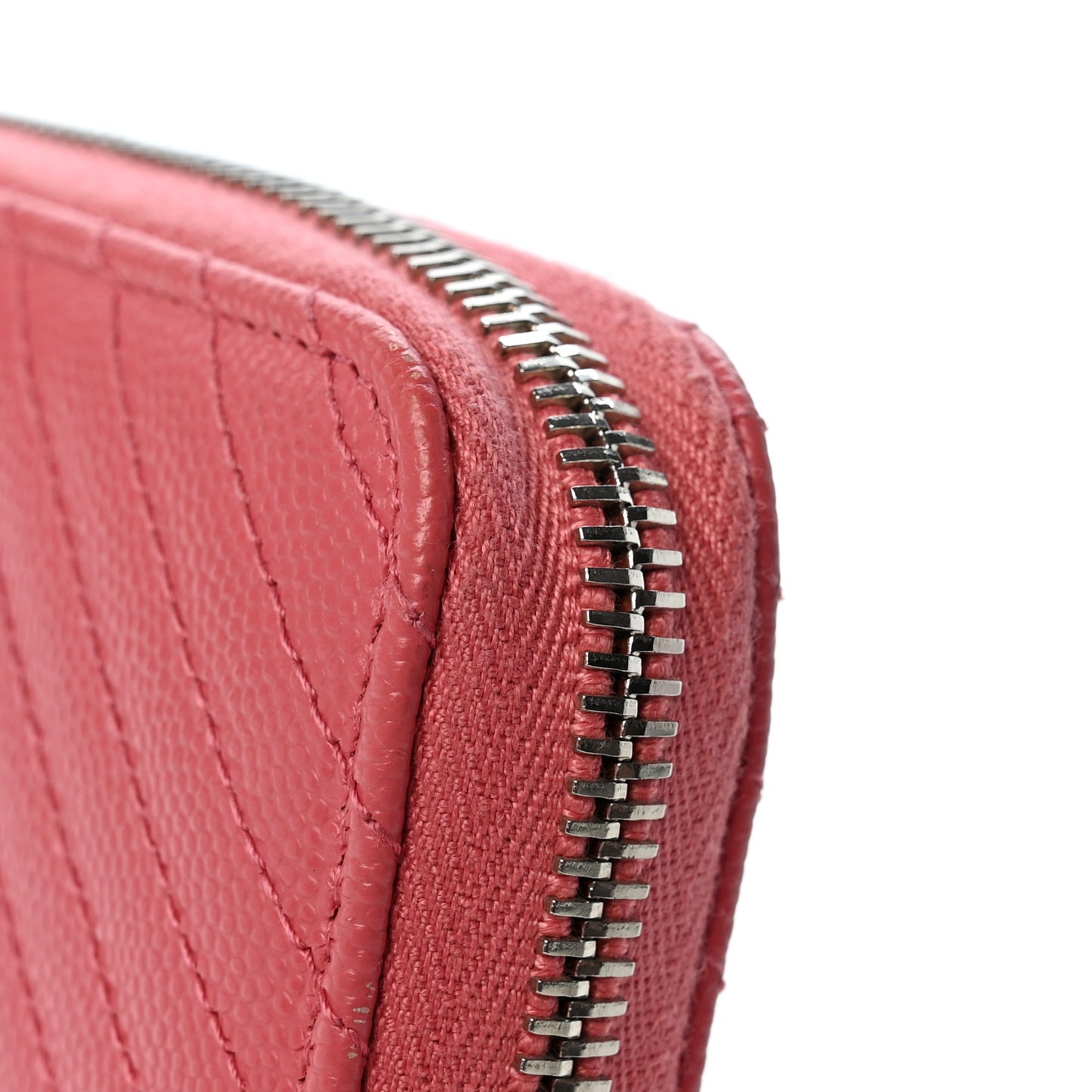 Caviar Chevron Large Gusset Zip Around Wallet Pink