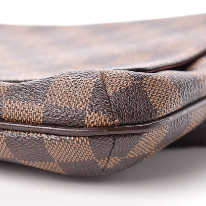 Louis Vuitton Damier Ebene Musette Tango 11 of 13