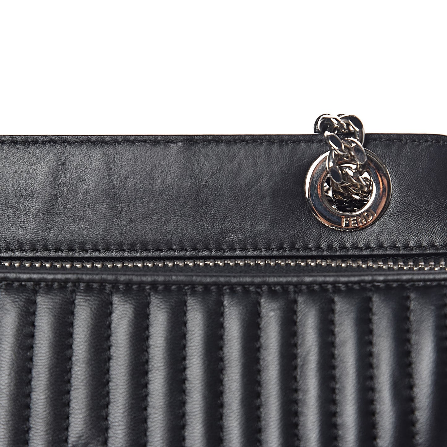 Shiny Nappa Trapuntata Chain Small DotCom Click Chain Satchel Black