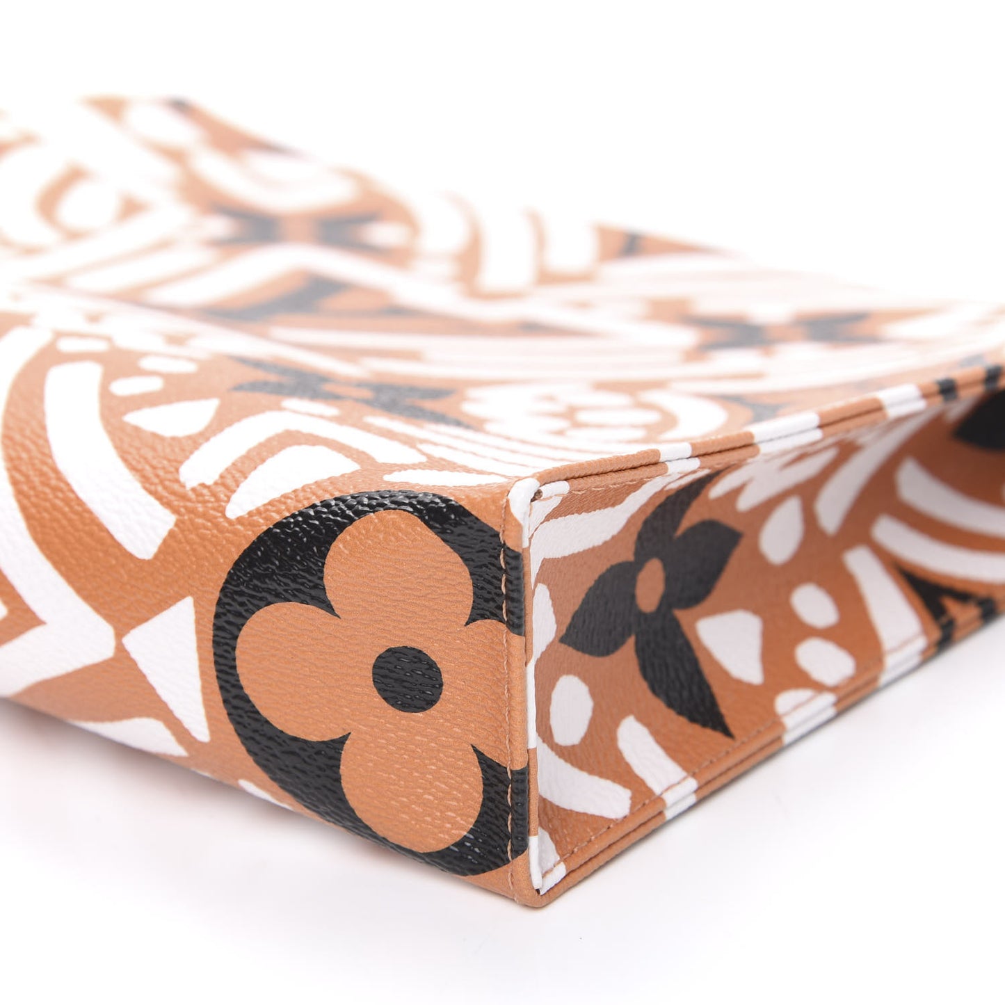 Monogram Giant Crafty Pochette Toiletry 26 Creme Caramel