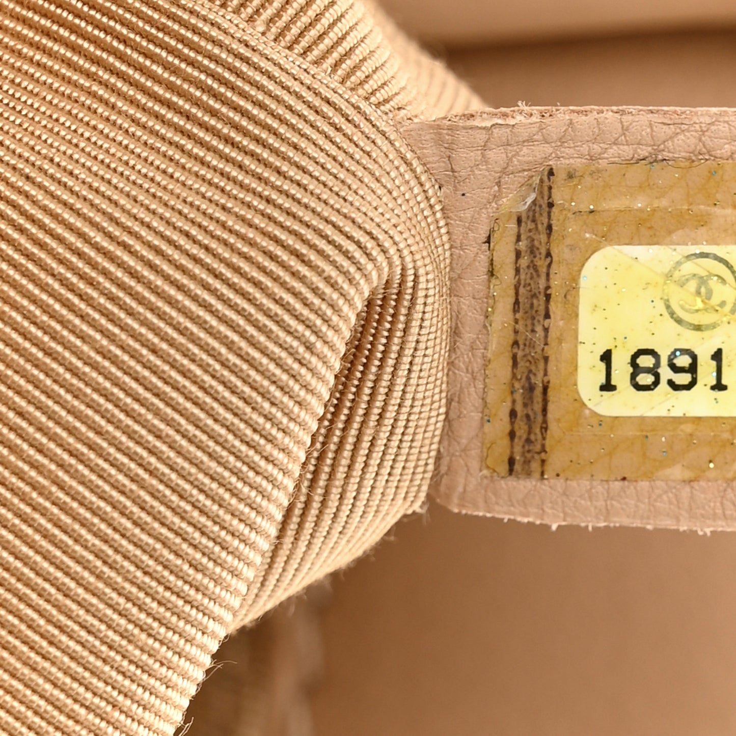 Calfskin Medium Boy Reverso Flap Beige Clair