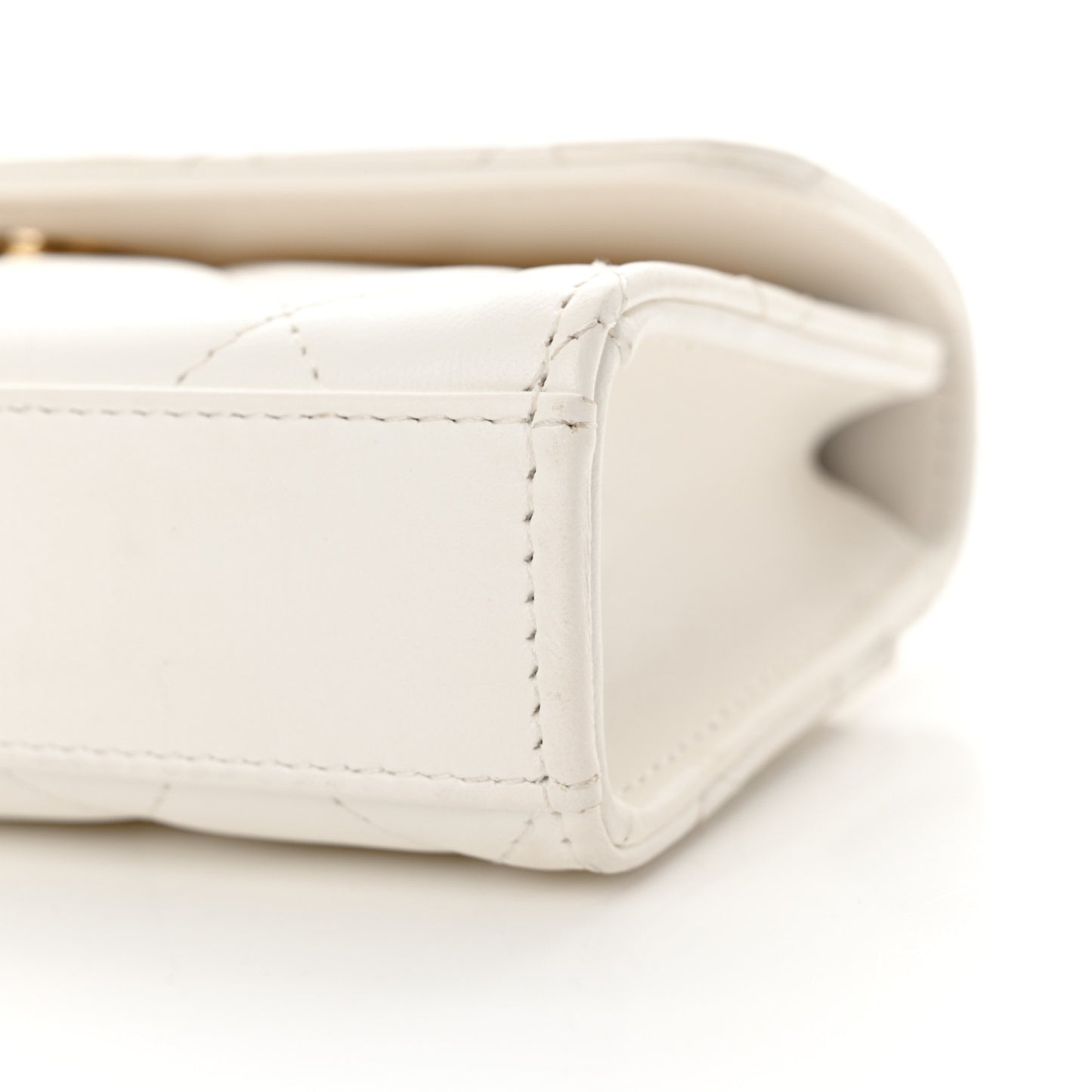 Lambskin Pearl Crystal Quilted Pearly Girl Handle Flap Phone Holder With Chain White