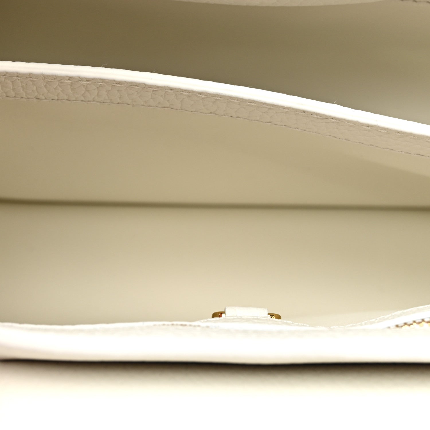 Louis Vuitton Taurillon Capucines BB Snow 5 of 7