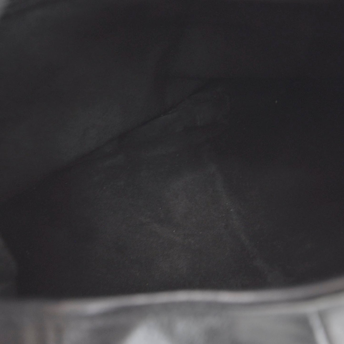 Leather Medium Mombasa Black