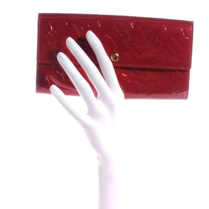Louis Vuitton Vernis Sarah Wallet Pomme D'Amour 2 of 8