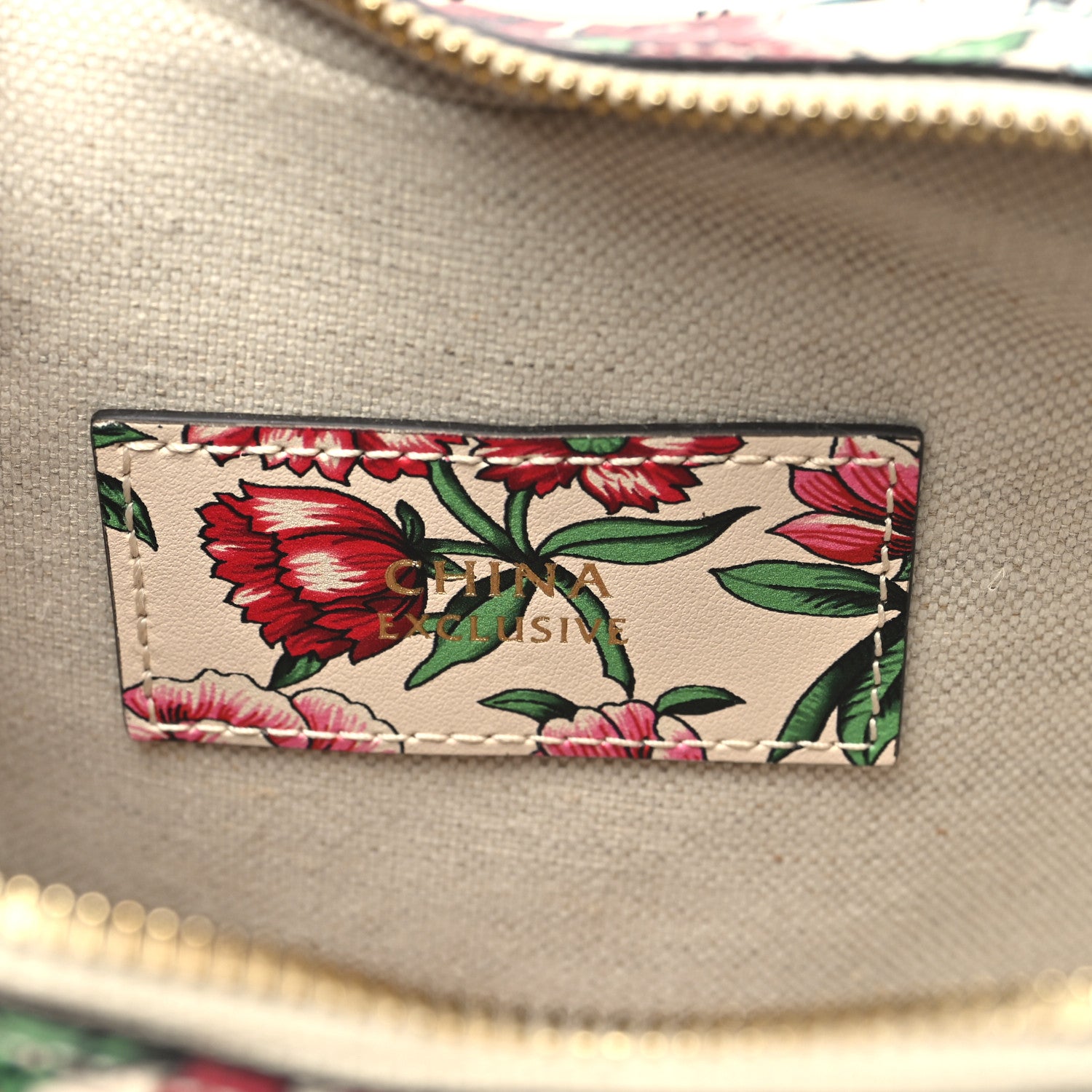 Gucci Calfskin Matelasse Diagonal Brit Roses Print Mini Interlocking G Heart Shoulder Bag White Multicolor 6 of 9