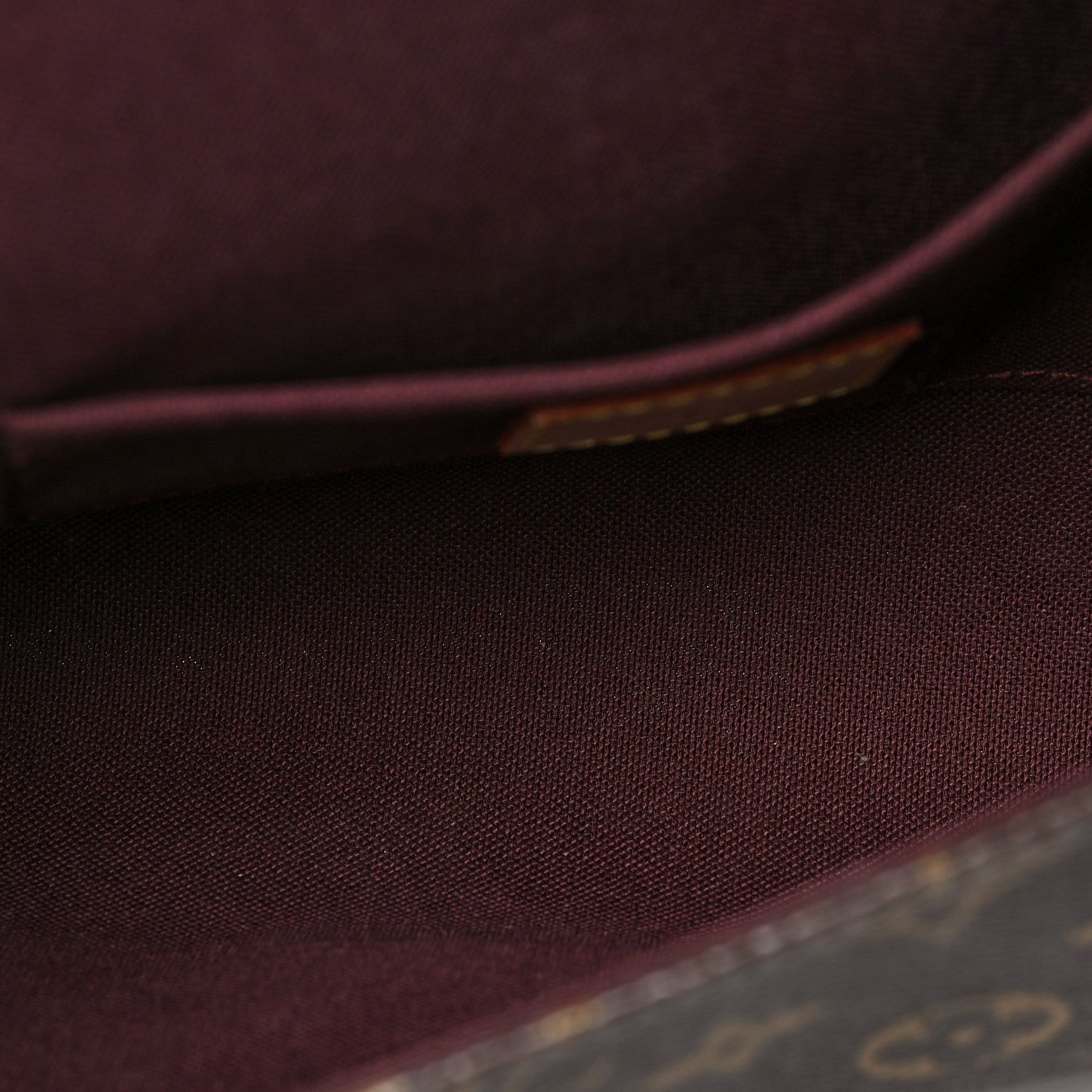 Louis Vuitton Monogram Favorite MM 5 of 7