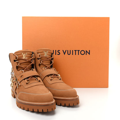 Louis Vuitton Suede Calfskin Monogram Mens Creeper Ankle Boots 9.5 Beige 11 of 11