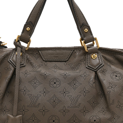 Louis Vuitton Mahina Stellar PM Poudre 8 of 10