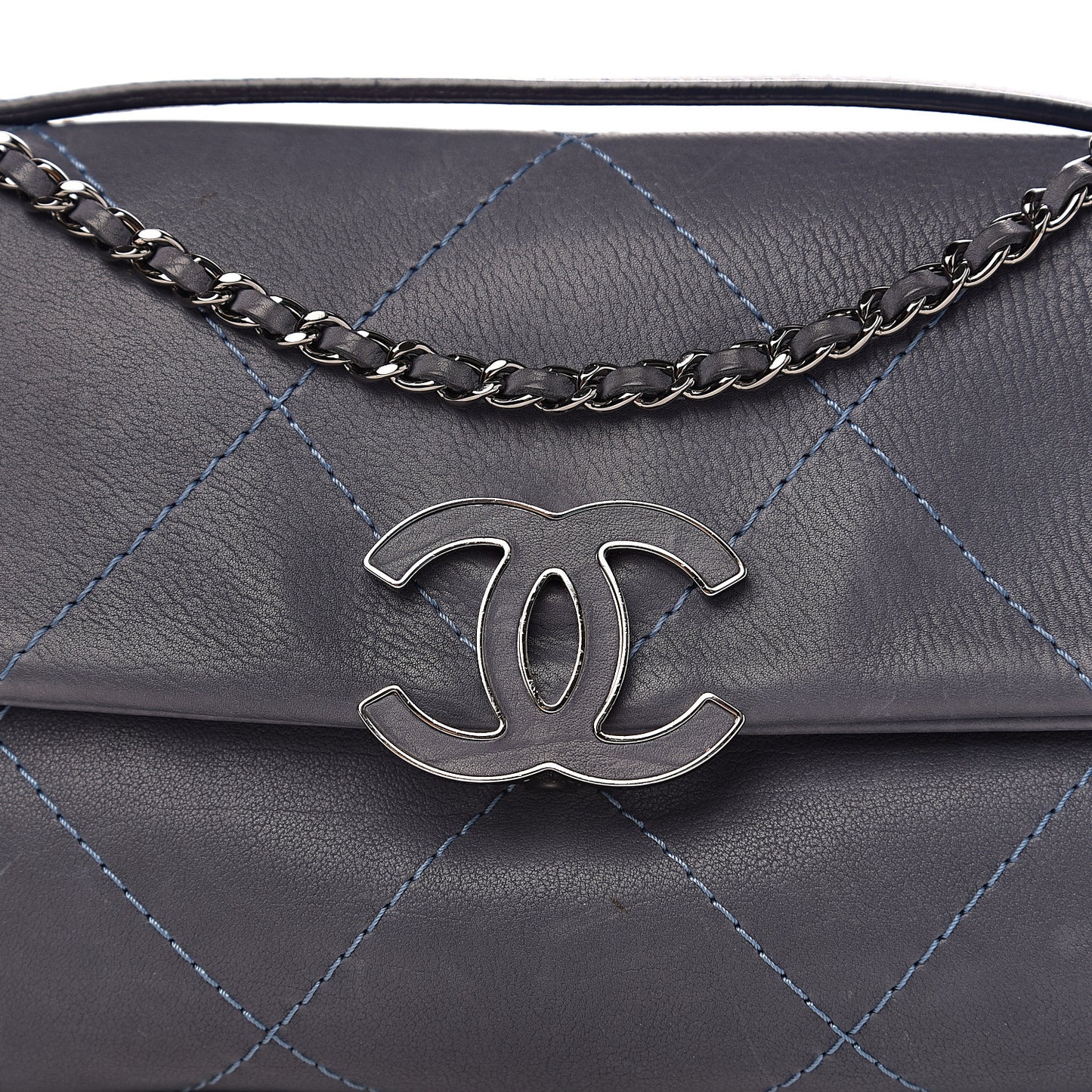 Washed Calfskin Diamond Stitch Hamptons Clutch With Chain Blue