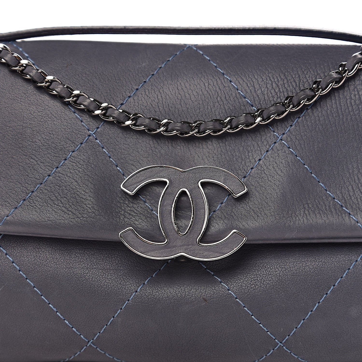 Chanel Washed Calfskin Diamond Stitch Hamptons Clutch With Chain Blue 12 of 13