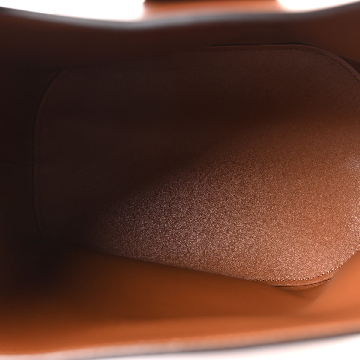 Smooth Calfskin Triomphe Medium Louise Bag Tan