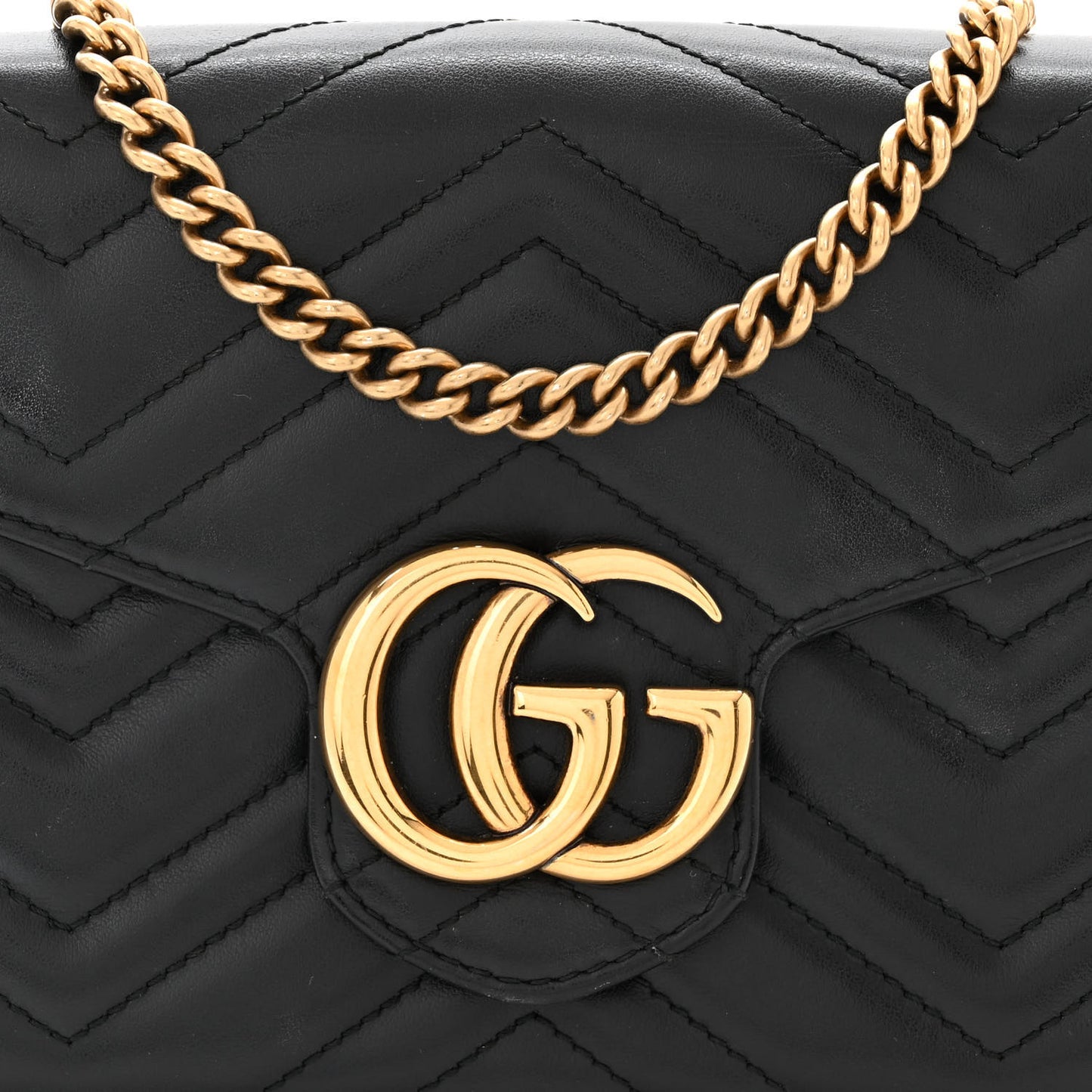 Calfskin Matelasse GG Marmont Chain Wallet Black
