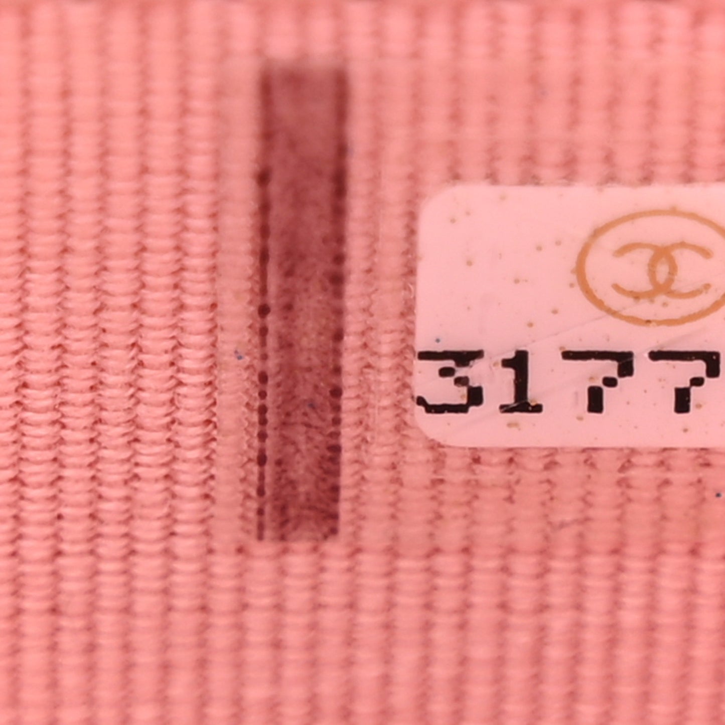 Caviar Quilted Zip Coin Purse Pink