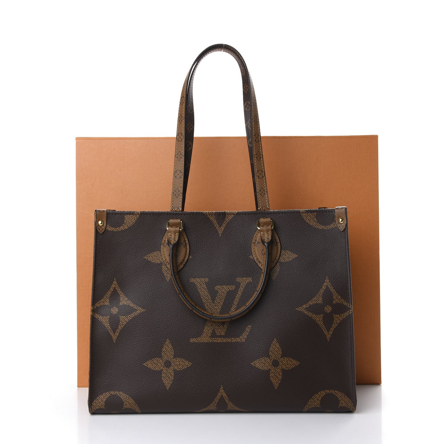 Reverse Monogram Giant Onthego MM